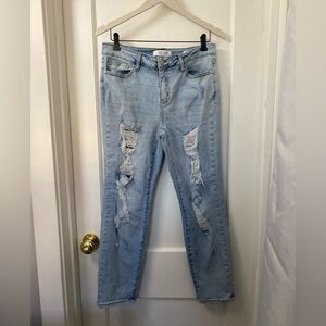Size 11 Judy Blue distressed boyfriend jeans